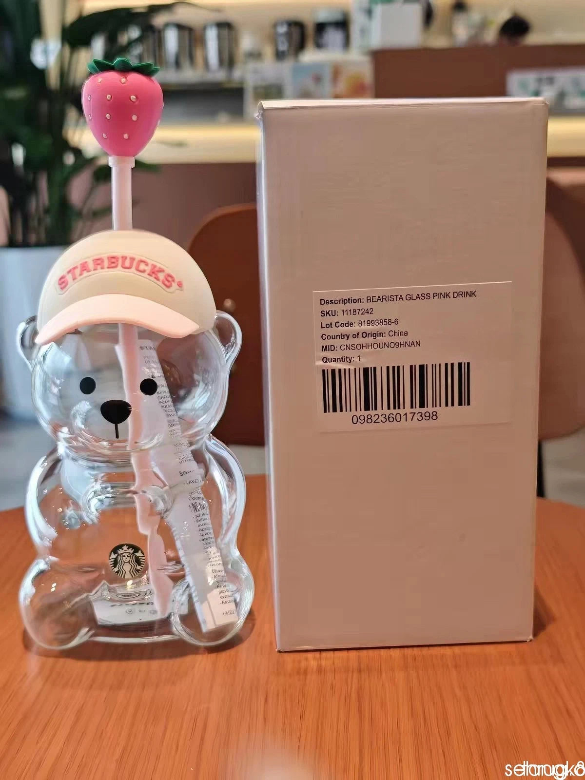 2026 Starbucks Bearista Bear Cup Tumblers Strawberry Topper Baseball Cap 600ML